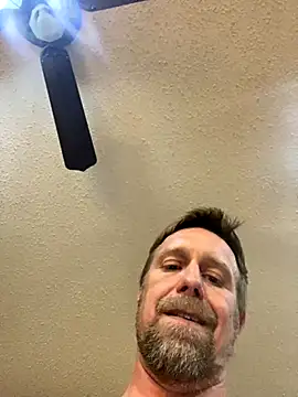 Realybigdill live sex cam