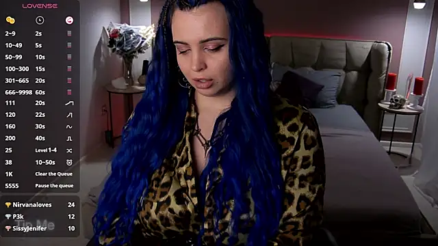 Miss_Maya_Mils live sex cam