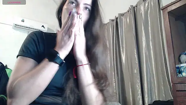 MARIELSINS_1111's web cam