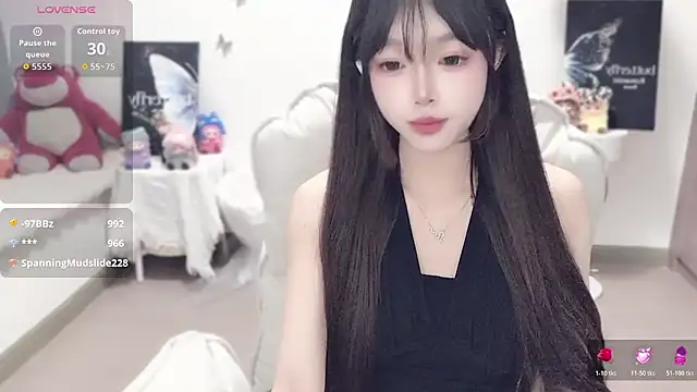 -EEBABY live sex cam