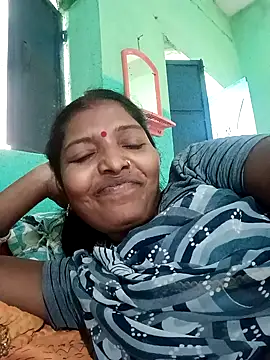 Jivika_Jaiswal's cam snapshot