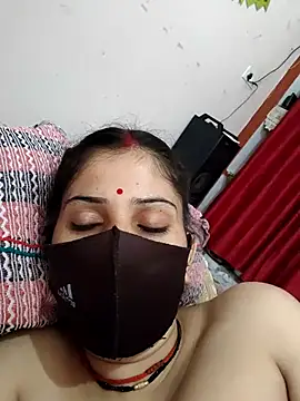 maahi-satva's cam snapshot