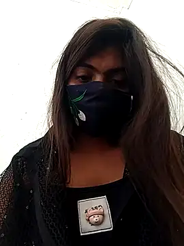 PEEHU-50 live sex cam