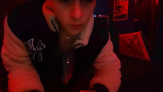 Luke_Howland live sex cam