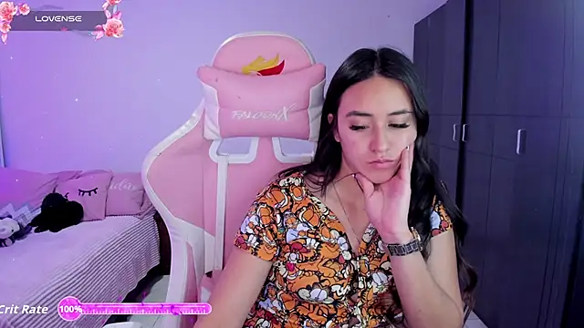 Tinylottie's cam snapshot