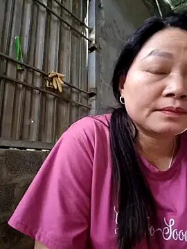 yoowwmr's cam snapshot