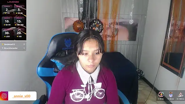 Charis_21's cam snapshot