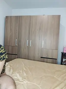 Isaandysex2428's cam snapshot