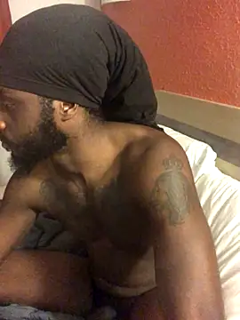 TheRealKnottiHead's cam snapshot