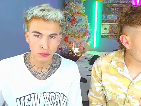 Latin_boysxxxx's cam snapshot