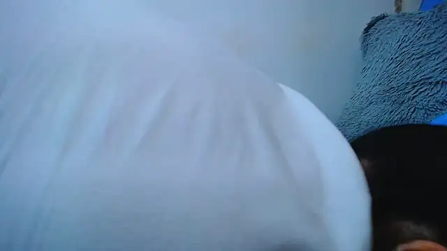 klylls_squirt_'s cam snapshot