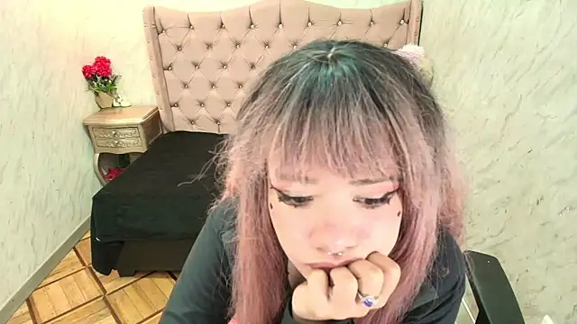 Emily_Wilde's cam snapshot