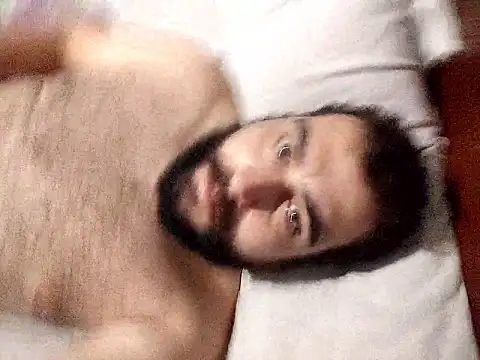 GluingPerson live sex cam