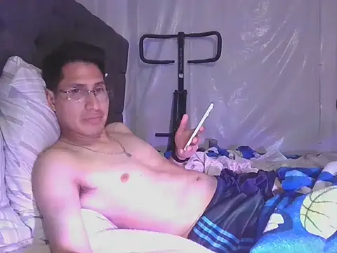 Niyorquino26 live sex cam