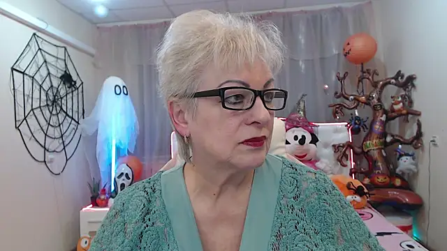 KayleSmoll's cam snapshot