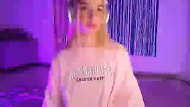 Alina_Lee_t's cam snapshot