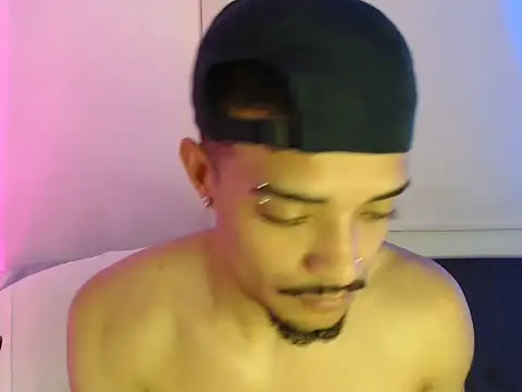 eross_chipre_'s cam snapshot