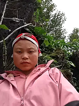 clara-cute's cam snapshot