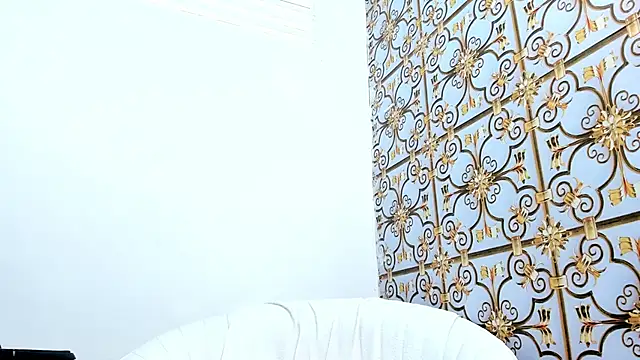 cum_serafin's cam snapshot