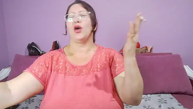 EllaBelles's cam snapshot