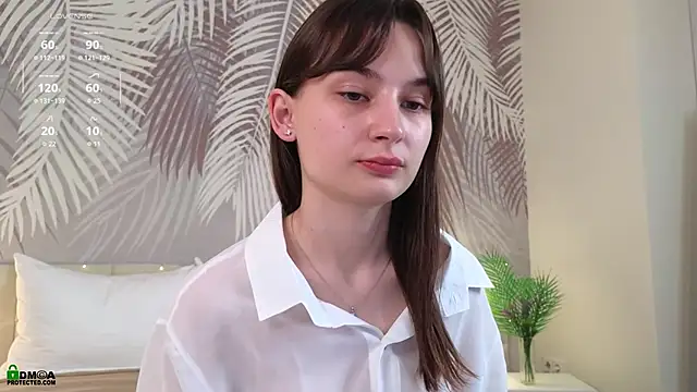 LolaPrise's cam snapshot