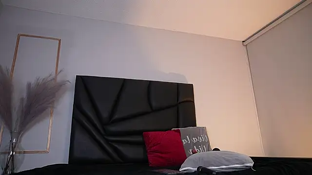 Tiffany_sander's cam snapshot