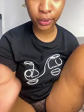 _Fifi's cam snapshot