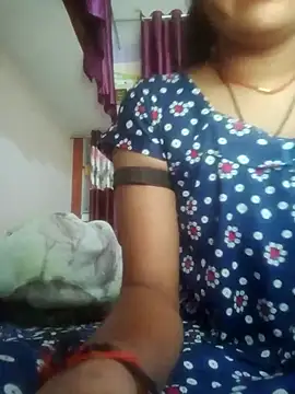 Miss_anu's cam snapshot