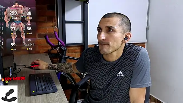 Marck_Muscle's cam snapshot