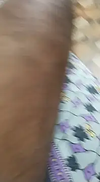 desi_pb02's cam snapshot