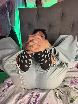 Im_Little's cam snapshot