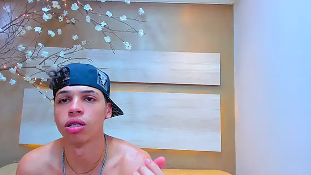 Mycandyfor_You live sex cam