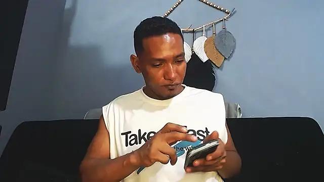 Grandeygruesa1 live sex cam