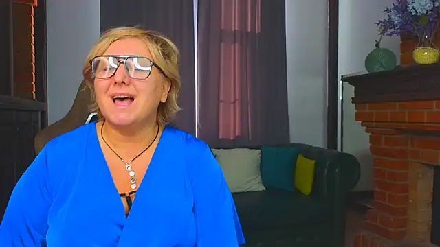 Marta_Wils's cam snapshot