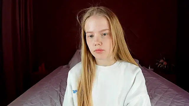 Vicki_Todd's cam snapshot