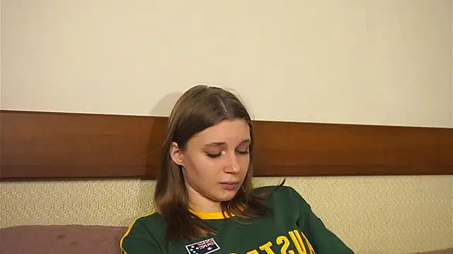 RoslynArcuo's cam snapshot