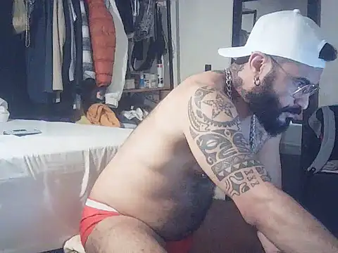 BrenoBernardo's cam snapshot