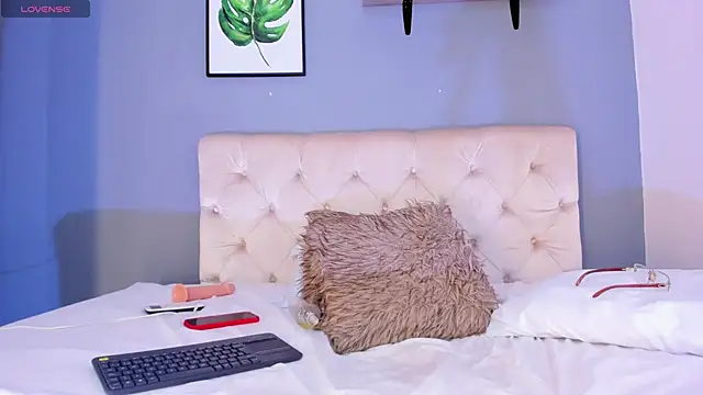 lanna_jones_'s cam snapshot