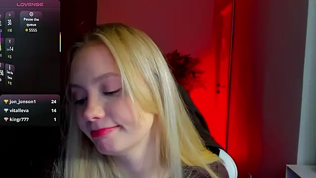 Melanie_Ryer's cam snapshot