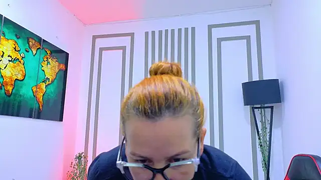 Britney_taylor_'s cam snapshot