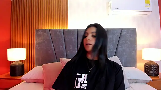 Ada__lee_'s cam snapshot