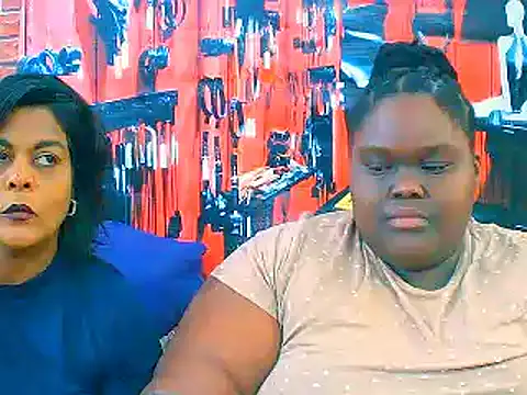 EbonyHotBuns live sex cam