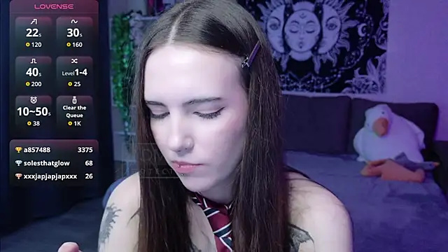 naugghtynikki live sex cam