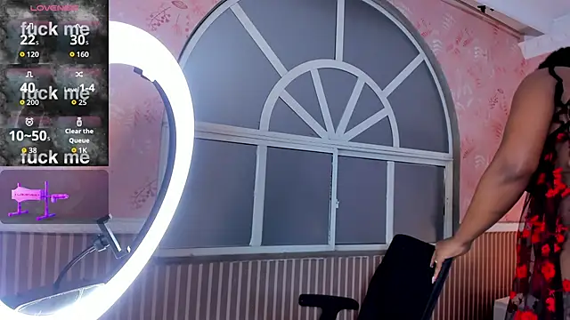 gigikloss_'s cam snapshot