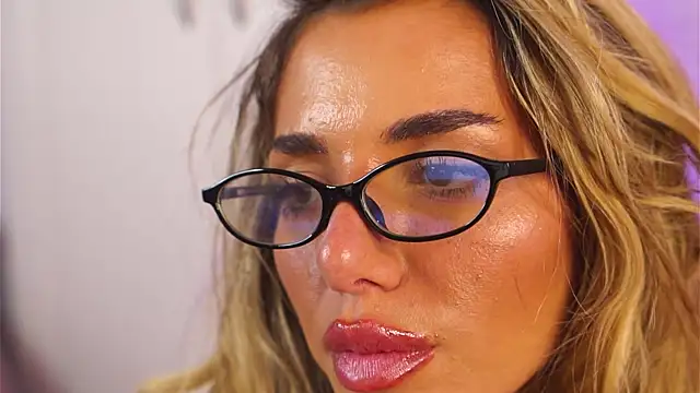 ClaraHazel's cam snapshot