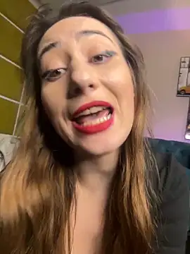 IsoldeBlis's cam snapshot