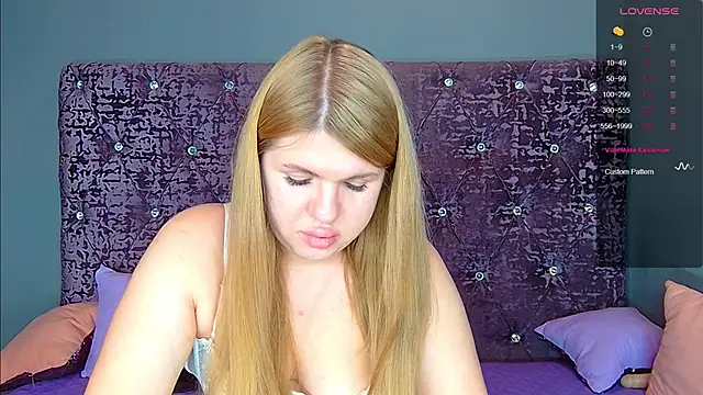 NoraBigAss's cam snapshot