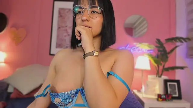 SoySaraa's cam snapshot