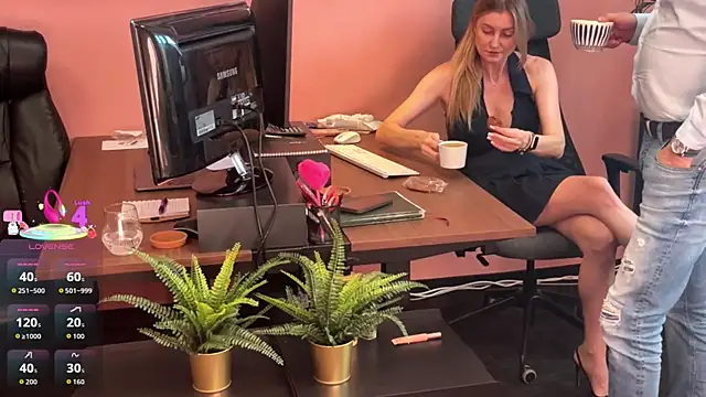 legsLONG live sex cam