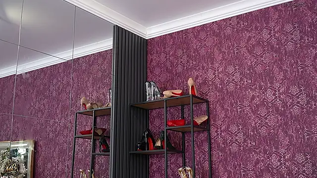 Mishelle-Brizo's cam snapshot